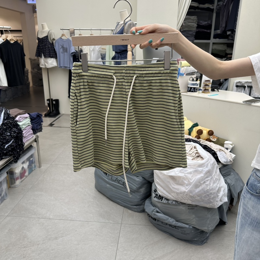 I MFACT韓國直郵實拍女裝新款職業26春夏短褲華夫格條紋I MFACT短褲圖色2