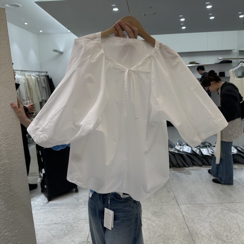 BLUEI-D/N SHARP韓國直郵實拍女裝新品時尚襯衫蕾絲衫Blue i-d/N SHARP襯衫/蕾絲衫