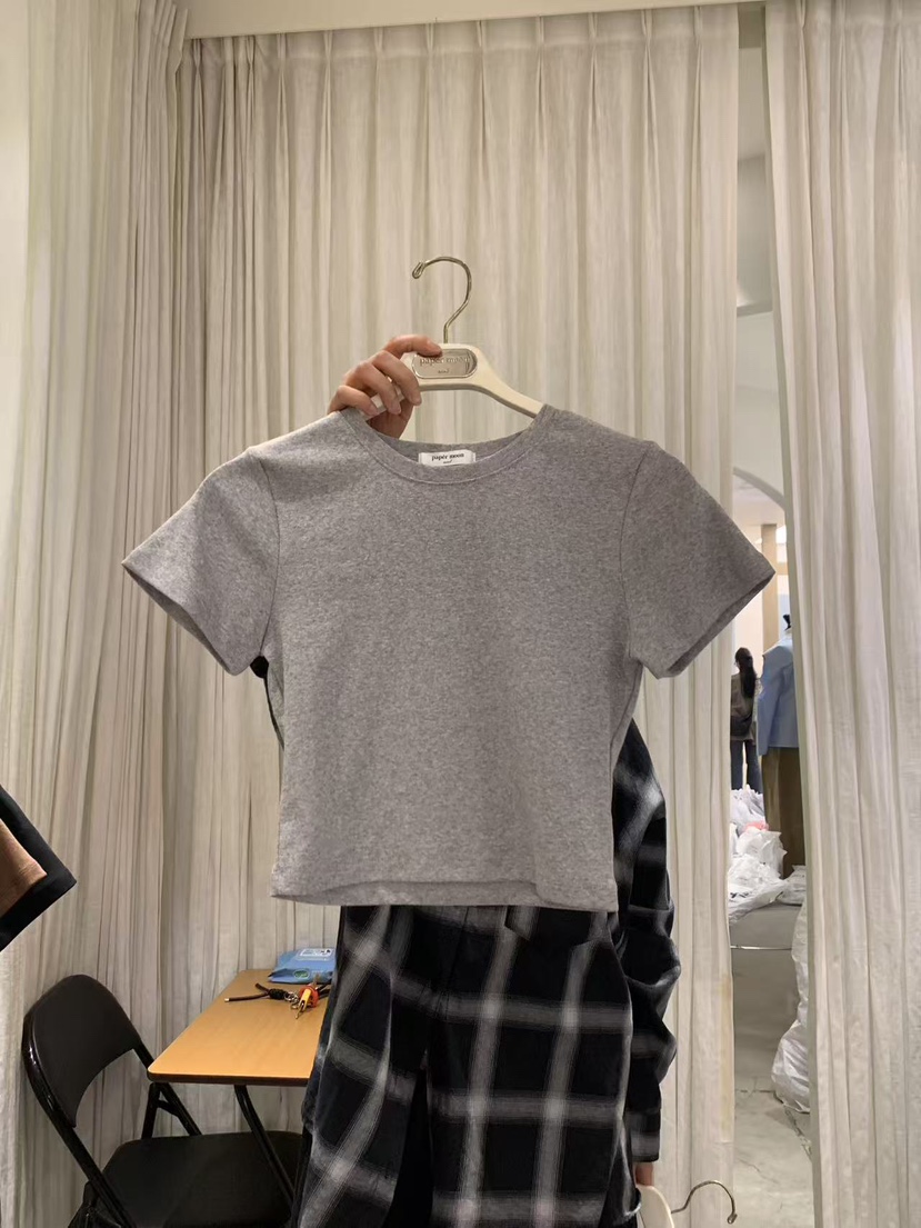 PAPERMOON韓國代購女士新品推薦休閑人氣職業時尚T恤短款paper moonT恤圖色1