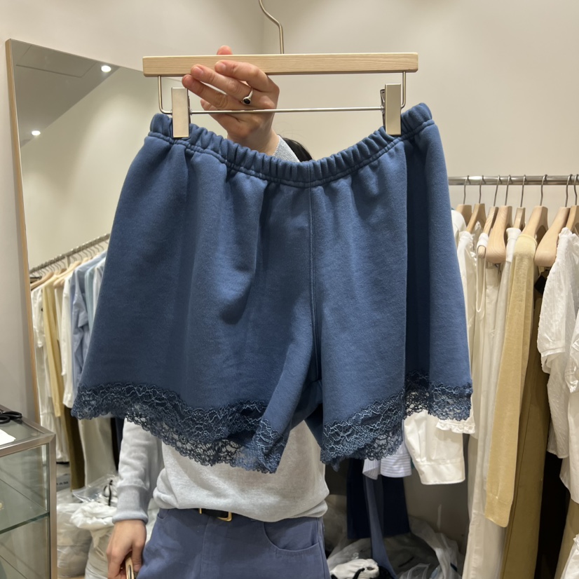 HAUS-A韓國直郵女士新品推薦人氣時尚休閑26春夏短褲撞色蕾絲HAUSWOMEN短褲圖色1