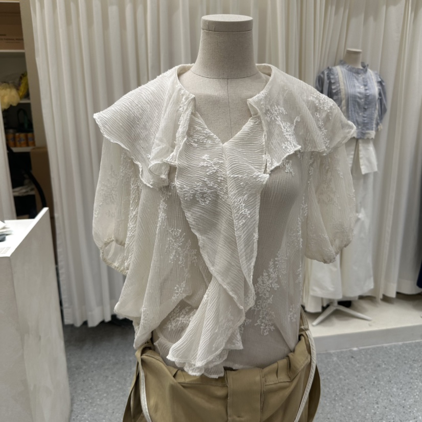 AFTERNOON韓國直郵實拍女裝新款熱賣職業襯衫蕾絲衫荷葉邊AFTERNOON襯衫/蕾絲衫圖色1