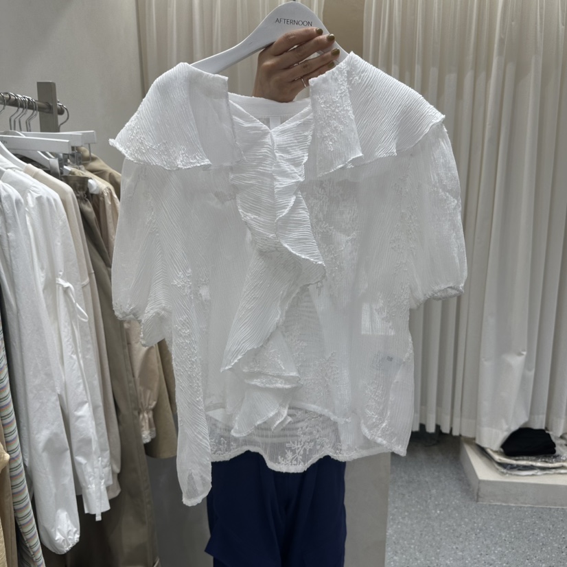 AFTERNOON韓國直郵實拍女裝新款熱賣職業襯衫蕾絲衫荷葉邊AFTERNOON襯衫/蕾絲衫圖色2