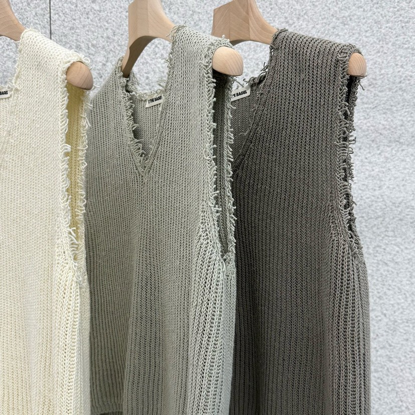 AT THE BAGEL韓國直郵女裝新品職業熱賣推薦人氣吊帶背心AT THE BAGEL吊帶/背心