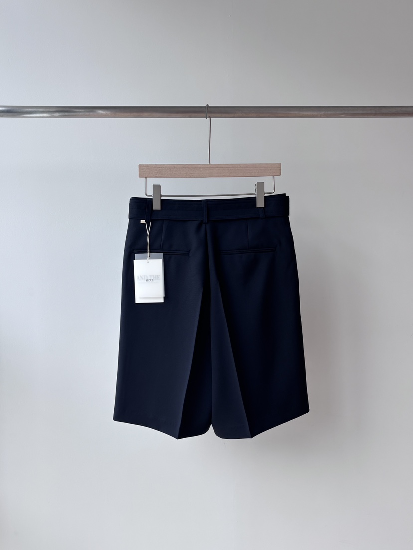 AND THE韓國直郵實拍女士新款人氣26春夏職業短褲含腰帶AND THE短褲