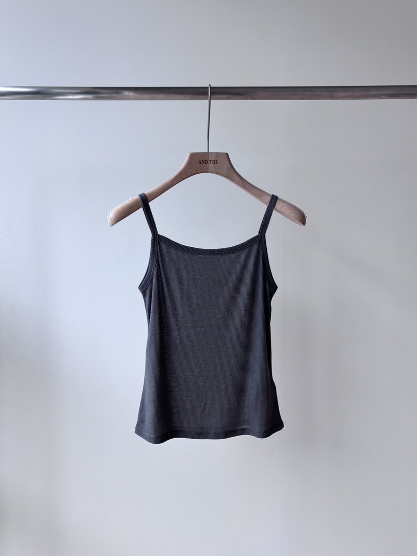 AND THE韓國直郵女裝新品職業人氣吊帶背心絲綢絲質羅紋AND THE吊帶/背心圖色4