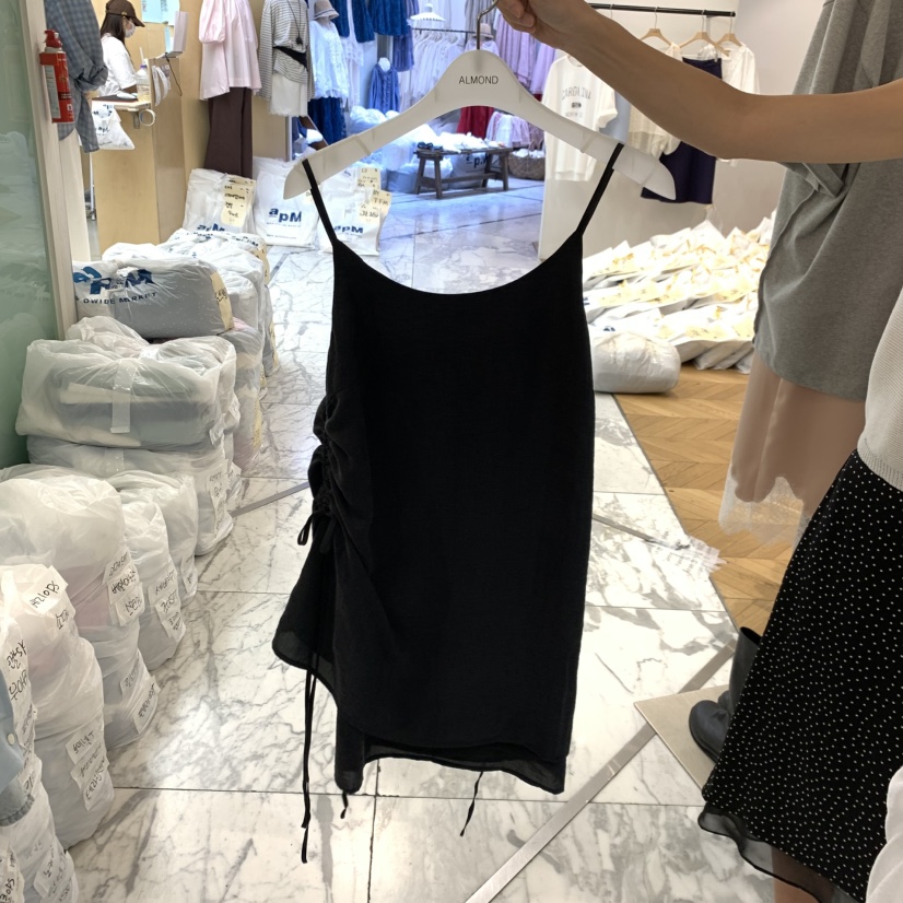 ALMOND韓國代購女士新款時尚熱賣推薦人氣職業26春夏吊帶背心ALMOND吊帶/背心圖色1