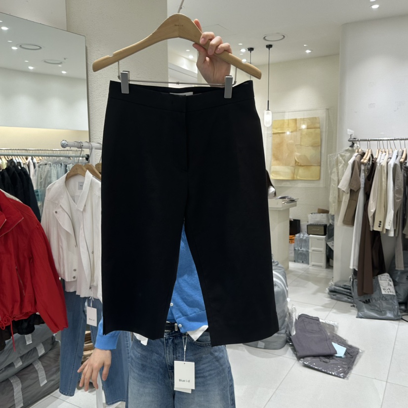 BLUEI-D/N SHARP韓國東大門直郵女裝新款26春夏熱賣短褲Blue i-d/N SHARP短褲圖色3