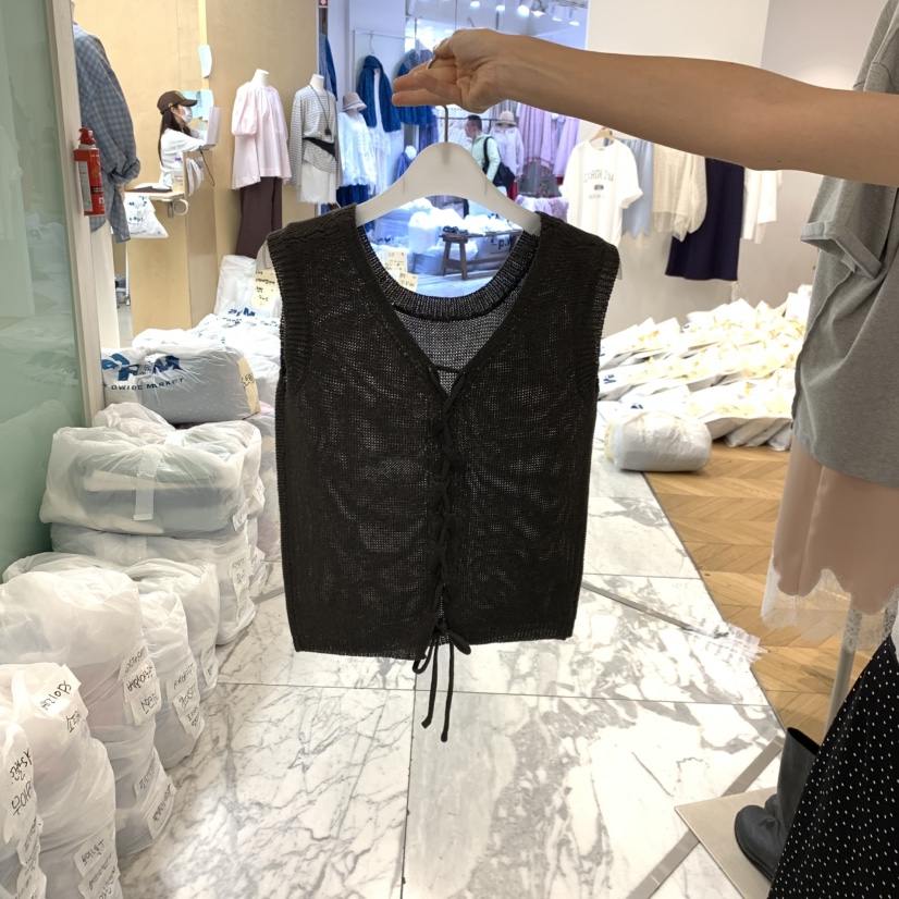 ALMOND韓國東大門直郵女裝新品熱賣推薦26春夏時尚吊帶背心ALMOND吊帶/背心