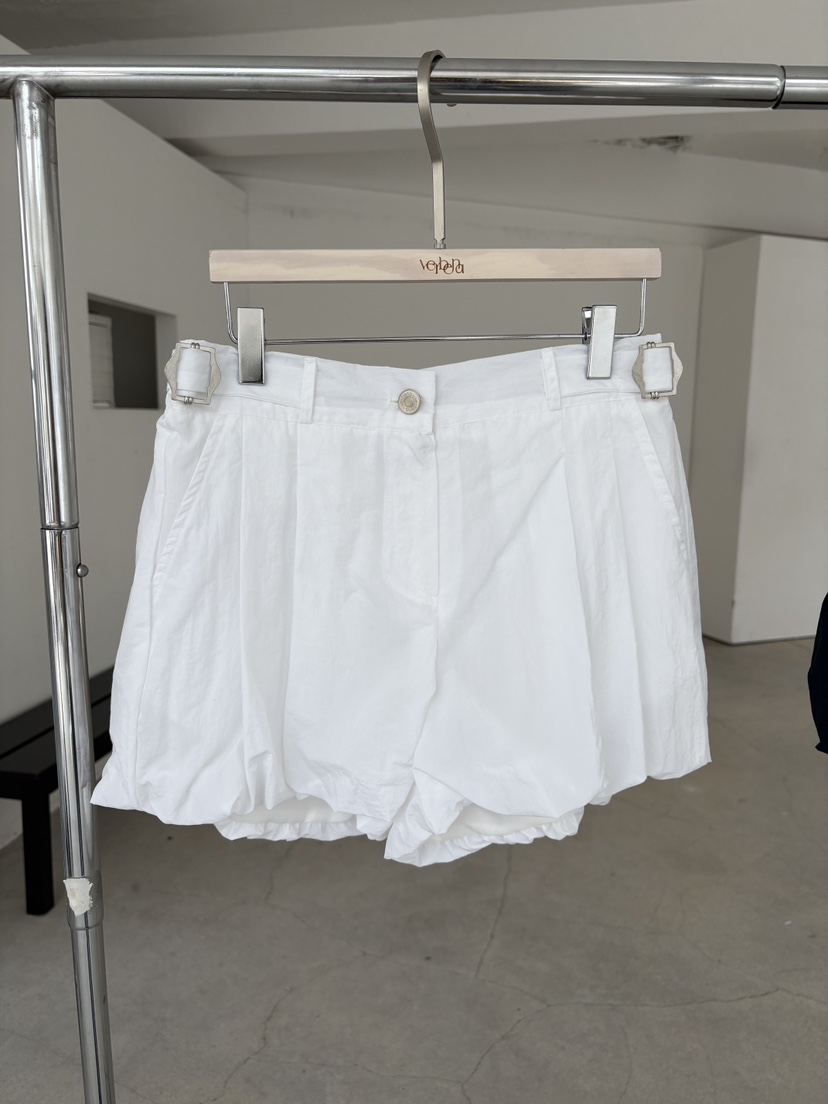 Verbena韓國直郵女裝新品熱賣人氣職業時尚26春夏推薦短褲Verbena短褲圖色1