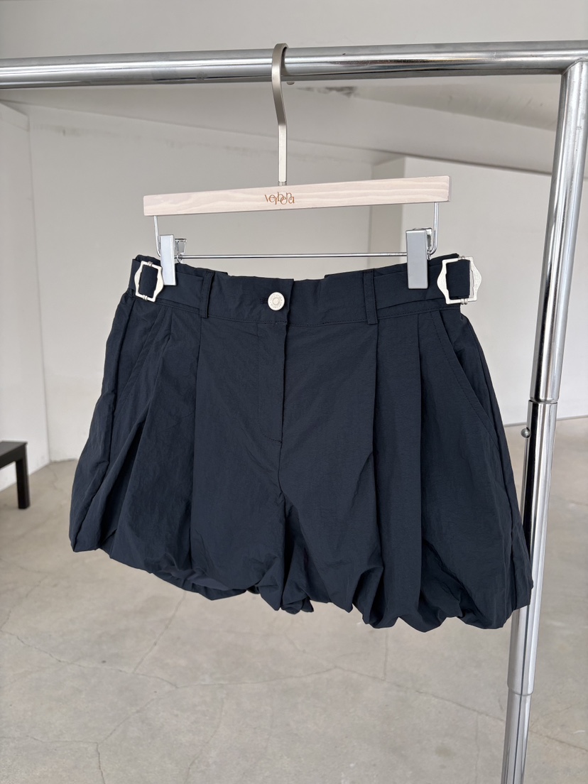 Verbena韓國直郵女裝新品熱賣人氣職業時尚26春夏推薦短褲Verbena短褲圖色2