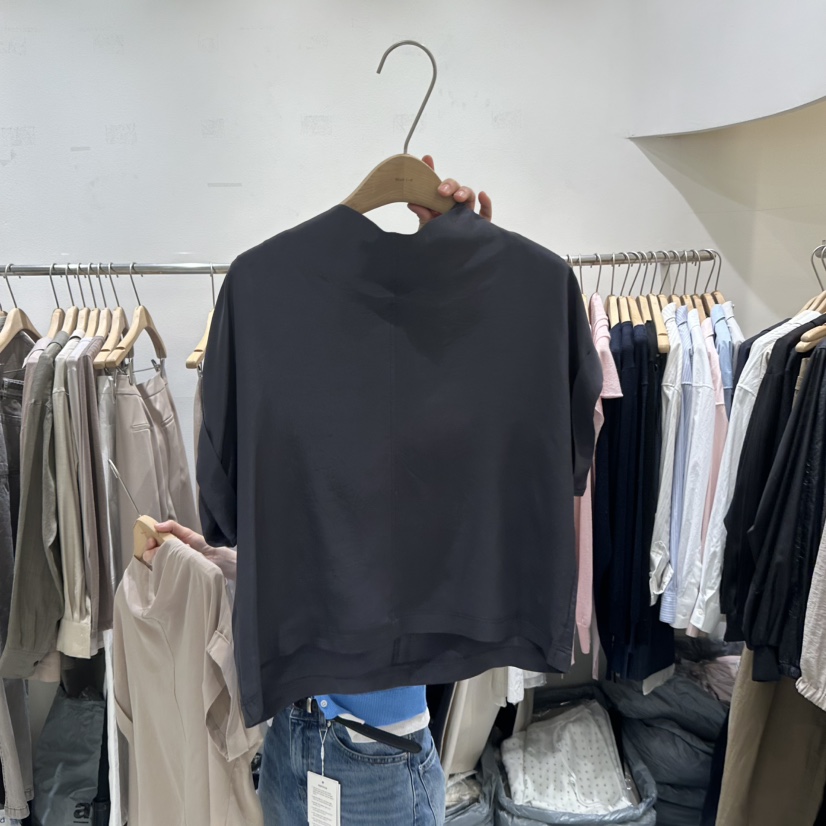 BLUEI-D/N SHARP韓國直郵實拍女裝新品熱賣襯衫蕾絲衫Blue i-d/N SHARP襯衫/蕾絲衫圖色3