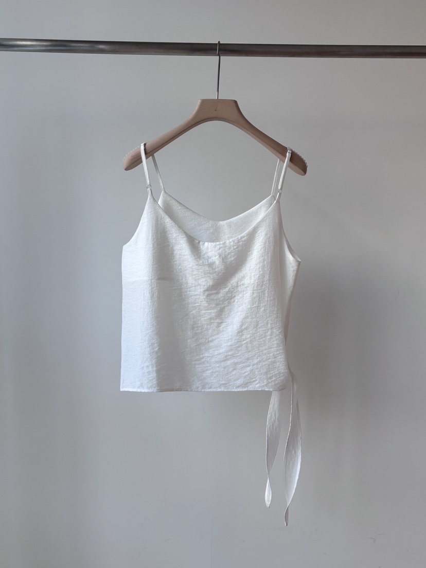 AND THE韓國直郵女裝新款人氣推薦職業26春夏時尚吊帶背心AND THE吊帶/背心