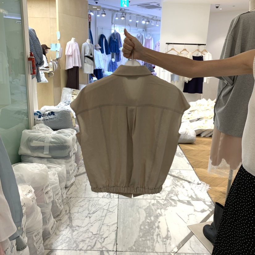 ALMOND韓國直郵實拍女士新品26春夏熱賣時尚襯衫蕾絲衫紐扣ALMOND襯衫/蕾絲衫