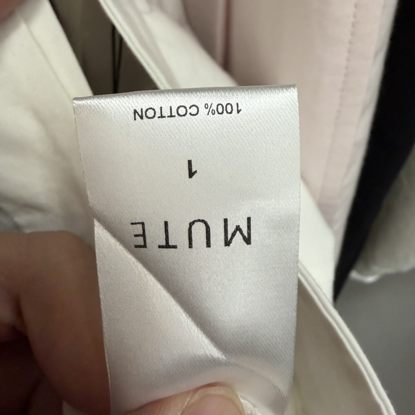 MUTE-P韓國東大門代購女士新款時尚人氣熱賣職業推薦短褲MUTE短褲