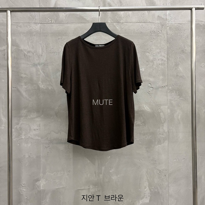 MUTE-P韓國東大門直郵女裝新款推薦時尚熱賣休閑人氣T恤MUTET恤圖色6棕色