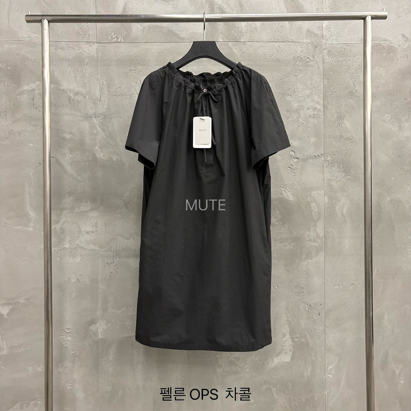 MUTE-P韓國東大門代購女士新品人氣熱賣26春夏推薦連衣裙MUTE連衣裙圖色2墨色