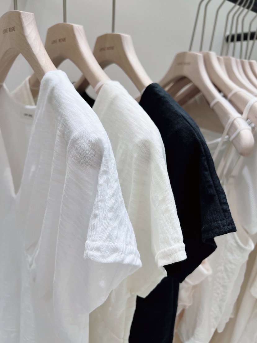 LOVE ROSIE韓國直郵女裝新款熱賣職業26春夏時尚推薦T恤LOVE ROSIET恤