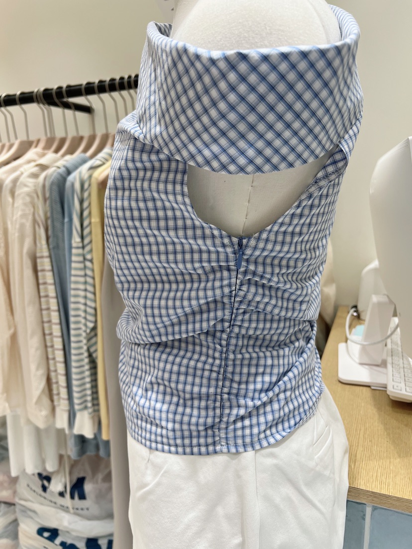 LOVE ROSIE韓國東大門直郵女士新品時尚襯衫蕾絲衫不對稱LOVE ROSIE襯衫/蕾絲衫