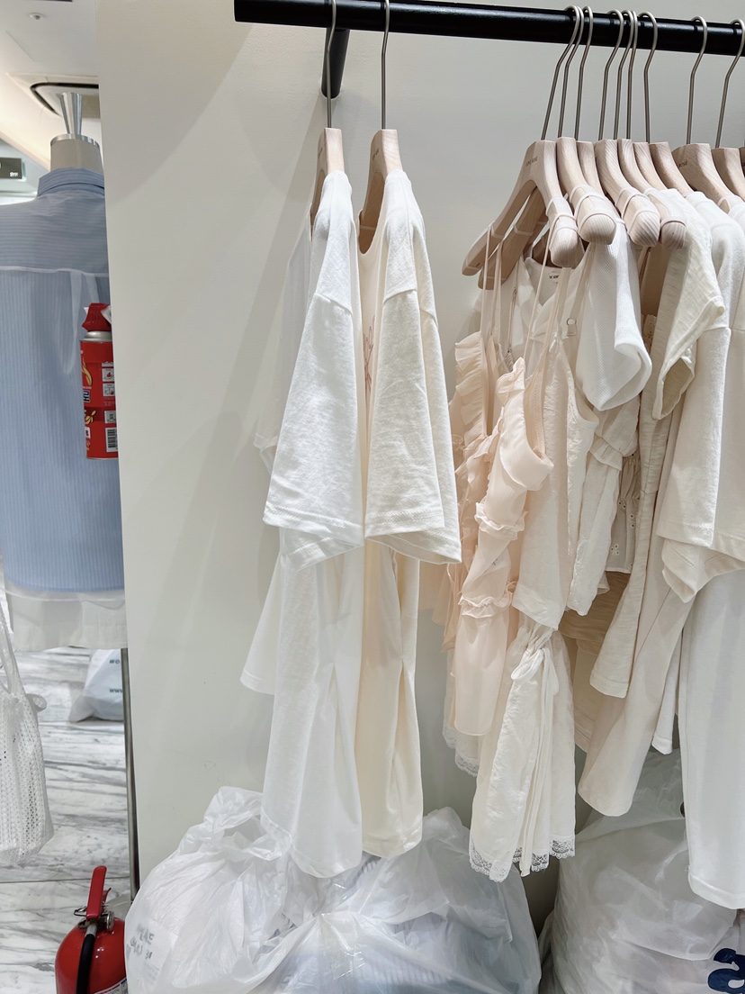 LOVE ROSIE韓國直郵女裝新款時尚休閑推薦熱賣26春夏T恤絲帶LOVE ROSIET恤