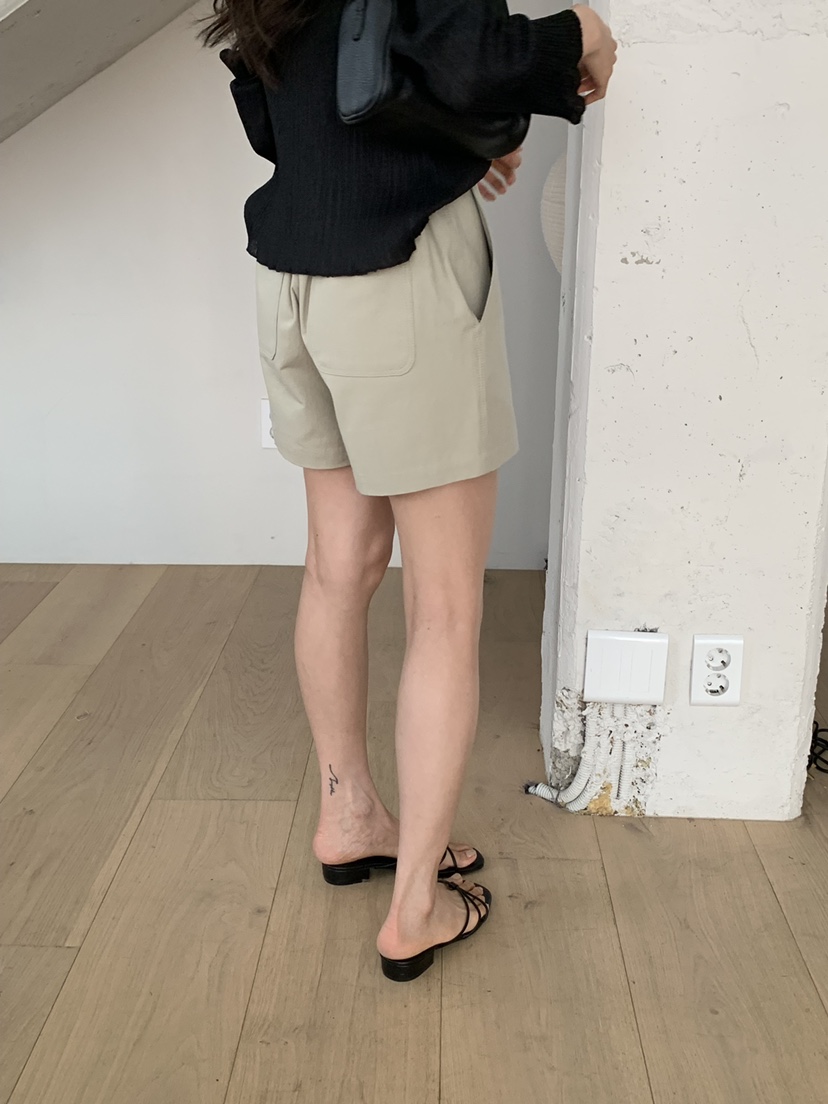 NOTICE韓國東大門直郵女裝新款熱賣職業時尚推薦26春夏短褲NOTICE短褲