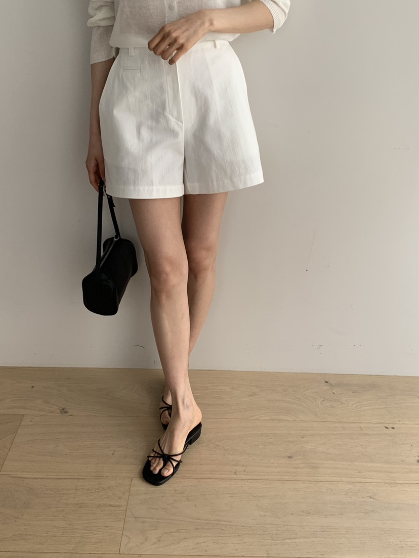 NOTICE韓國東大門直郵女裝新款熱賣職業時尚推薦26春夏短褲NOTICE短褲