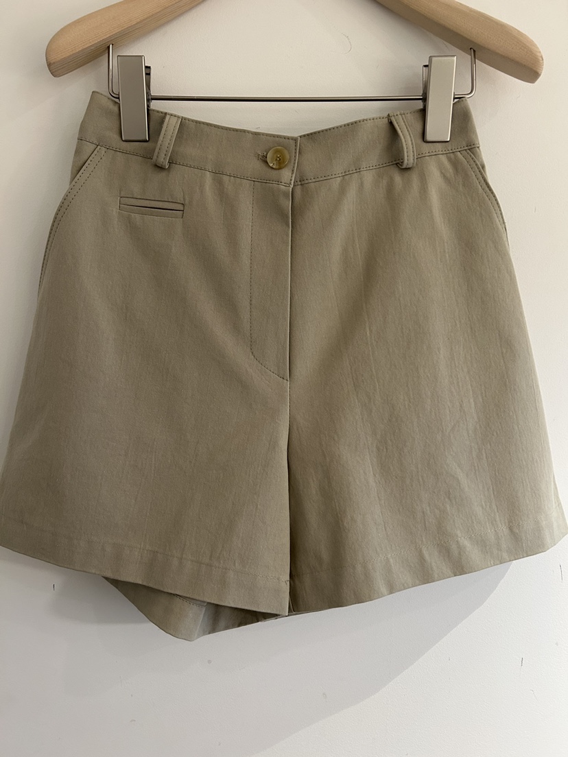 NOTICE韓國東大門直郵女裝新款熱賣職業時尚推薦26春夏短褲NOTICE短褲