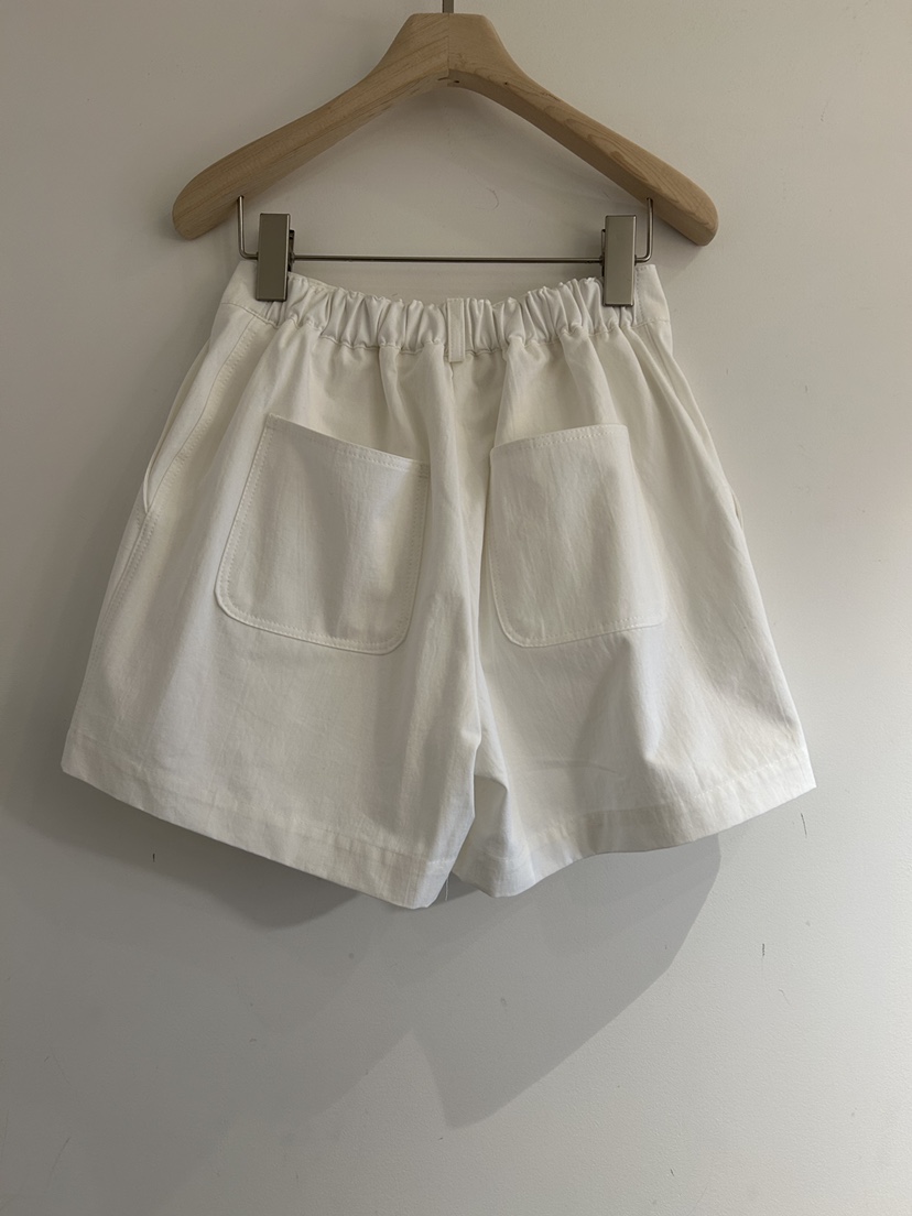 NOTICE韓國東大門直郵女裝新款熱賣職業時尚推薦26春夏短褲NOTICE短褲