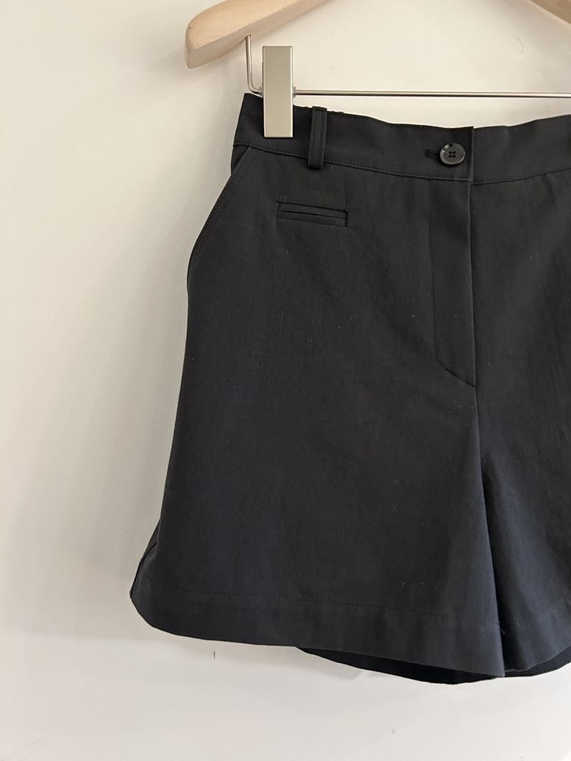 NOTICE韓國東大門直郵女裝新款熱賣職業時尚推薦26春夏短褲NOTICE短褲