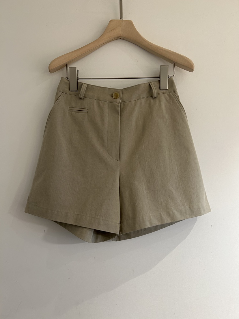 NOTICE韓國東大門直郵女裝新款熱賣職業時尚推薦26春夏短褲NOTICE短褲圖色2