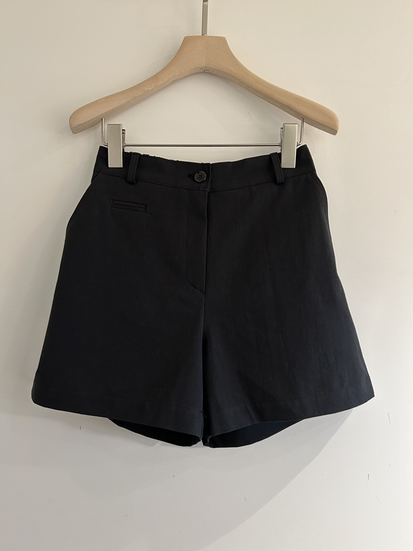 NOTICE韓國東大門直郵女裝新款熱賣職業時尚推薦26春夏短褲NOTICE短褲圖色3