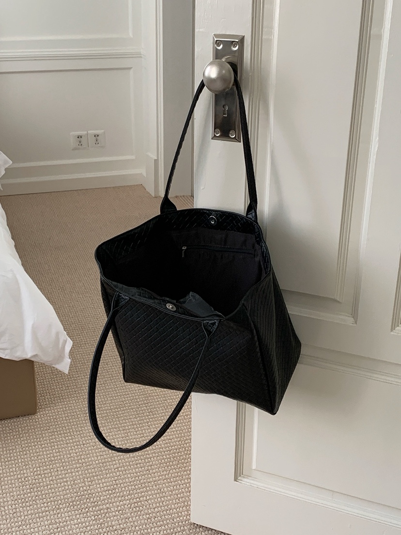 POSH BLUE韓國代購女裝新款熱賣職業人氣休閑手拿包腋下包POSH BLUE手拿包/腋下包