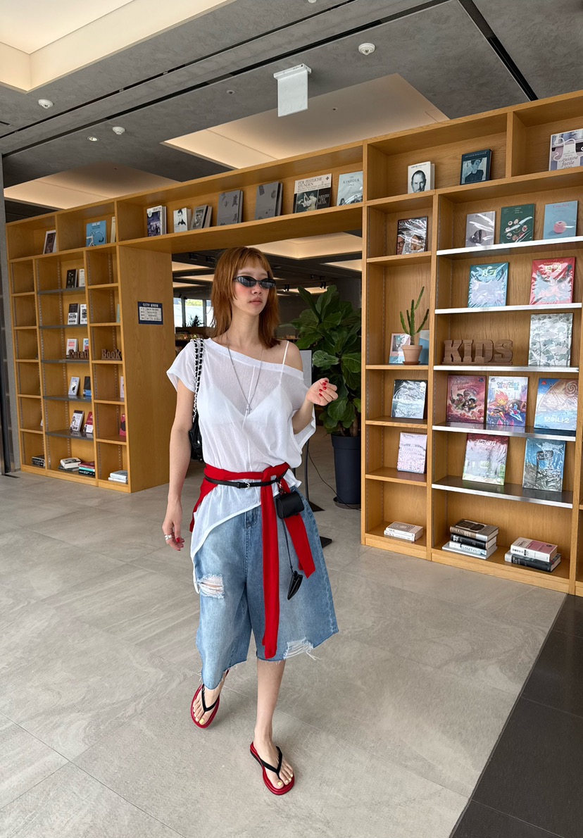 DENVER韓國東大門代購女裝新款熱賣推薦時尚職業T恤不含吊帶DENVERT恤