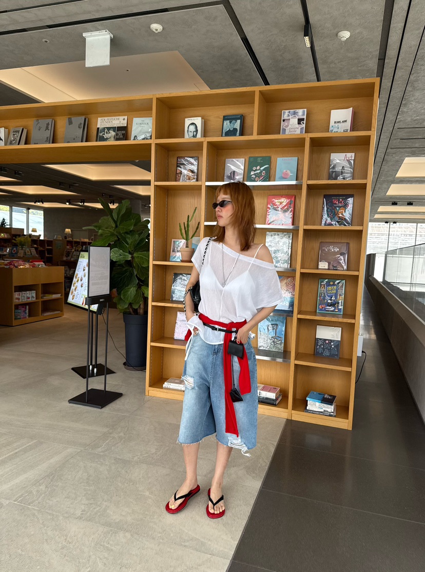 DENVER韓國東大門代購女裝新款熱賣推薦時尚職業T恤不含吊帶DENVERT恤