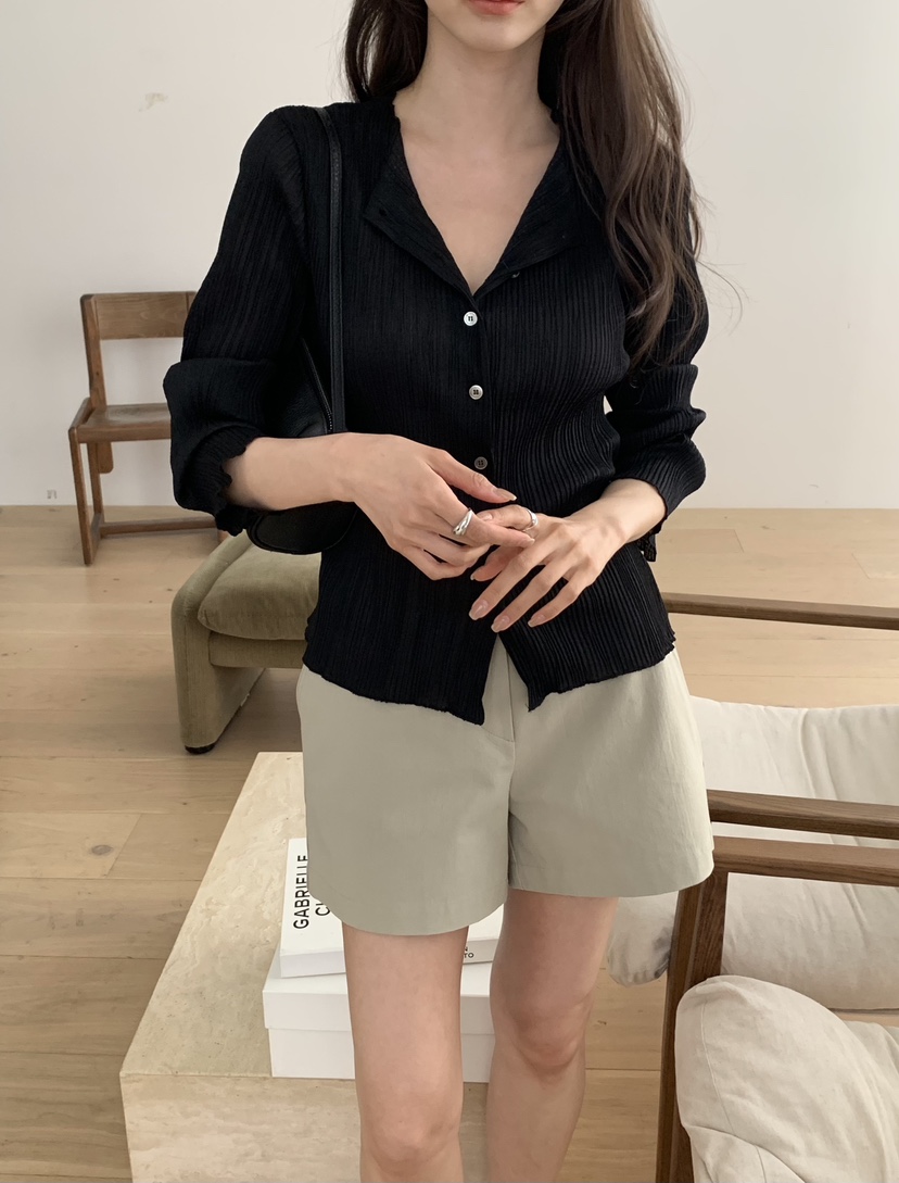 NOTICE韓國直郵女裝新款26春夏休閑熱賣襯衫蕾絲衫褶裥開衫NOTICE襯衫/蕾絲衫