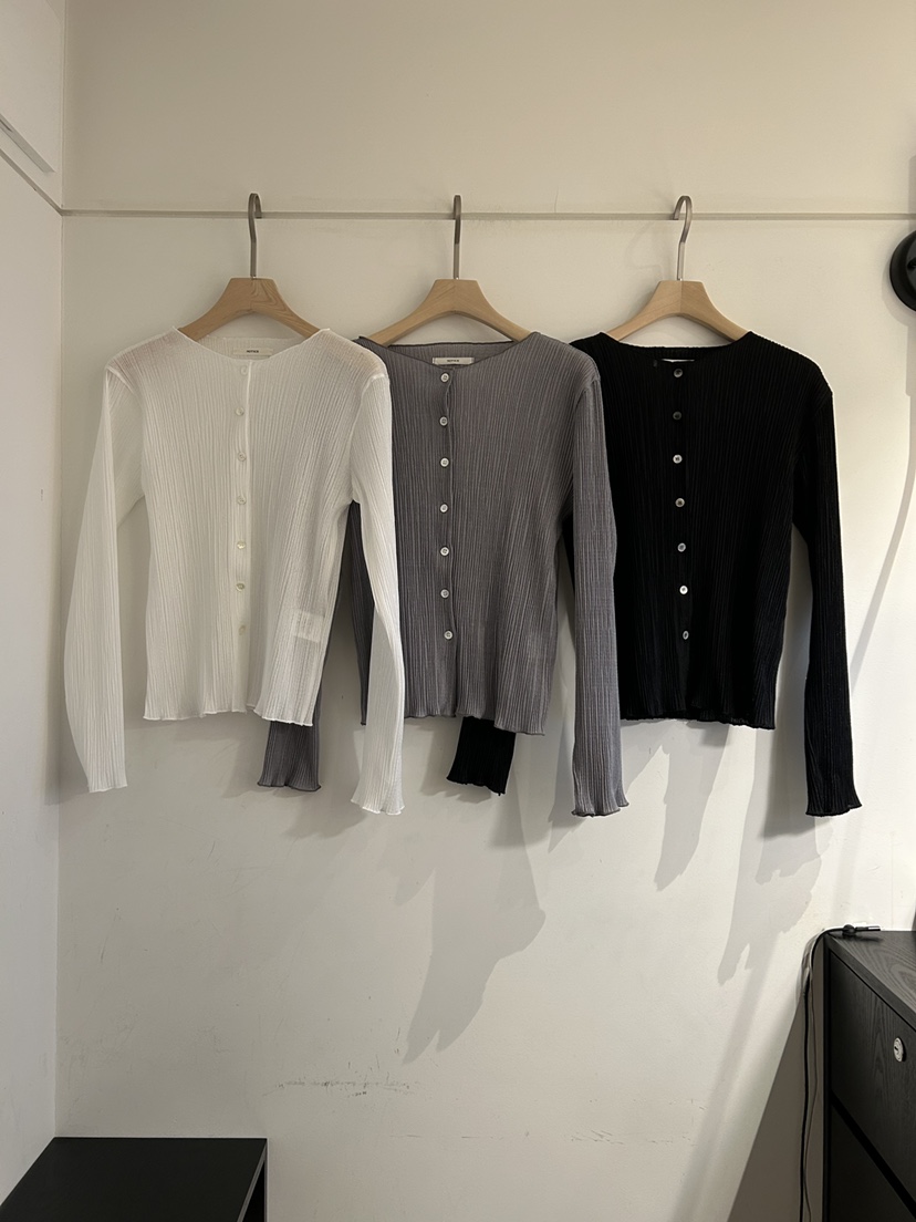 NOTICE韓國直郵女裝新款26春夏休閑熱賣襯衫蕾絲衫褶裥開衫NOTICE襯衫/蕾絲衫