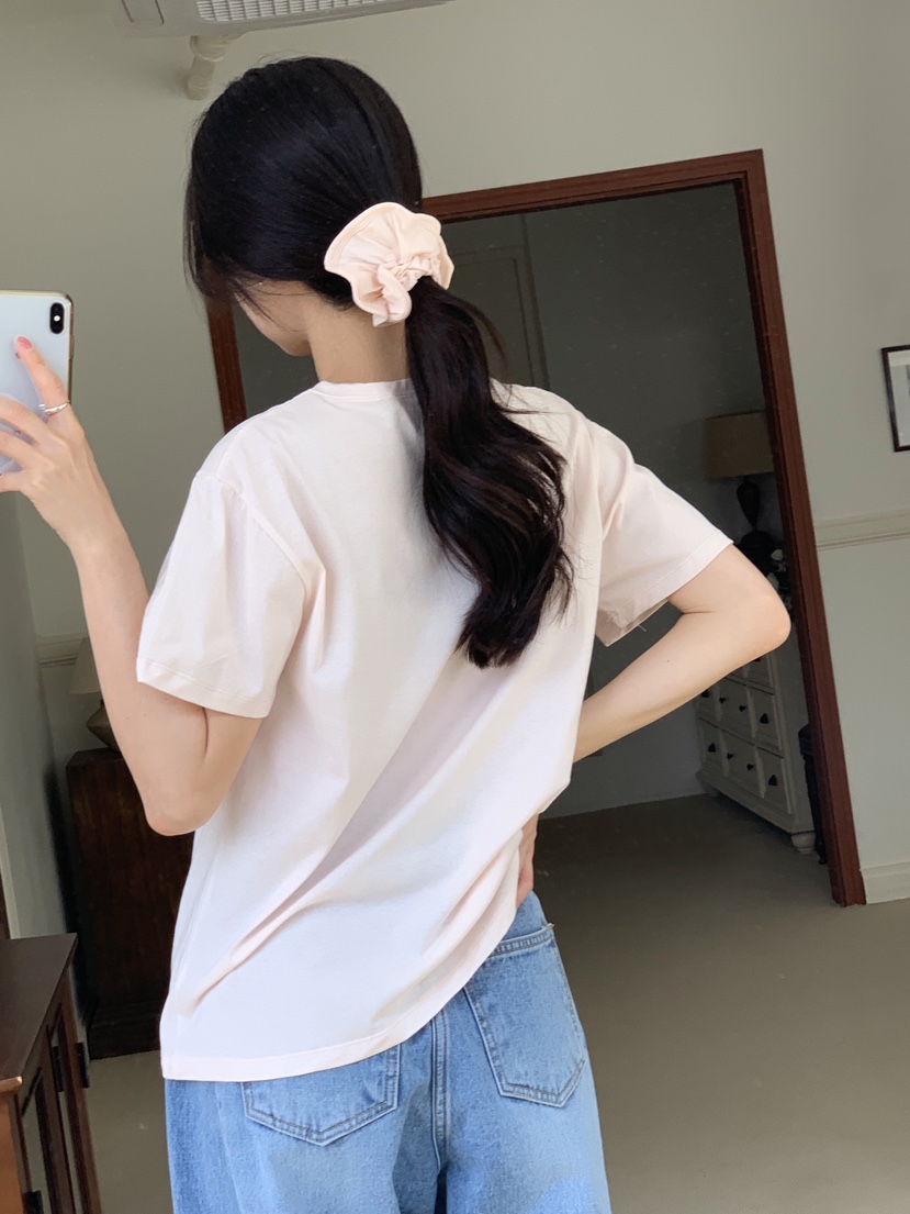 FORMSTUDIO/ATELIENNE韓國東大門直郵女裝新品熱賣T恤含頭飾FORMSTUDIO/ATELIENNET恤