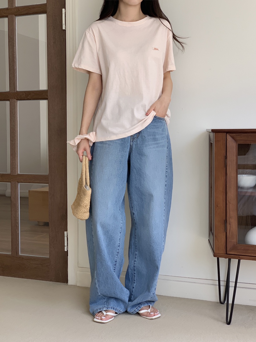 FORMSTUDIO/ATELIENNE韓國東大門直郵女裝新品熱賣T恤含頭飾FORMSTUDIO/ATELIENNET恤