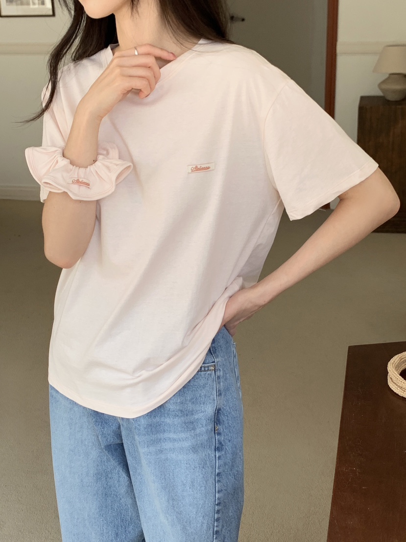 FORMSTUDIO/ATELIENNE韓國東大門直郵女裝新品熱賣T恤含頭飾FORMSTUDIO/ATELIENNET恤圖色2