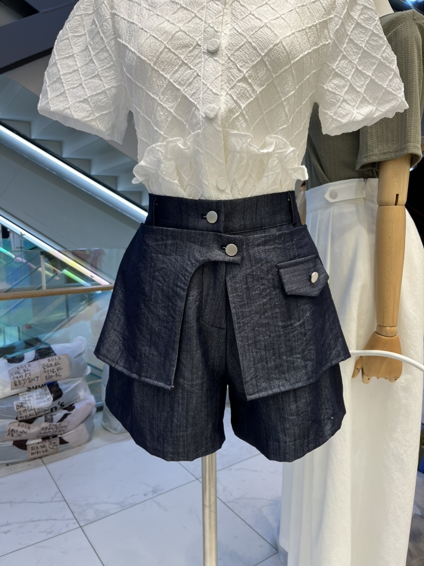 BOLD韓國東大門直郵女士新品26春夏休閑推薦職業人氣短褲BOLD短褲圖色1