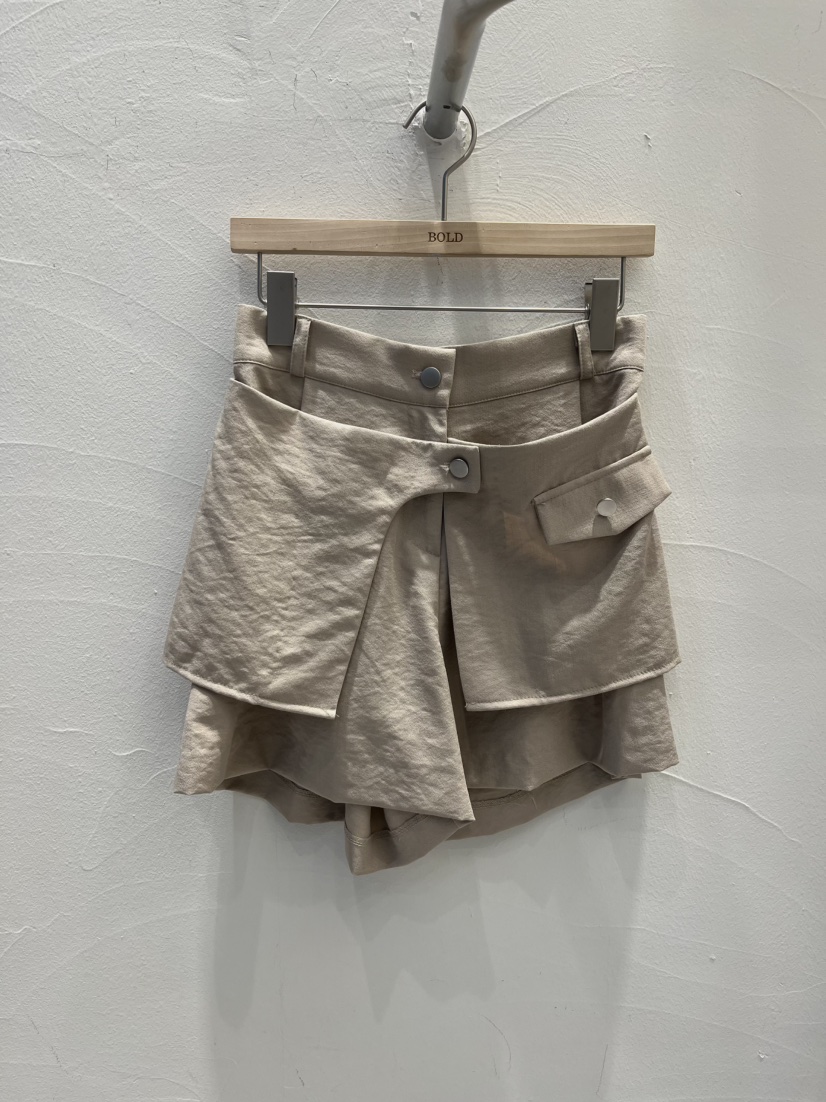 BOLD韓國東大門直郵女士新品26春夏休閑推薦職業人氣短褲BOLD短褲圖色2