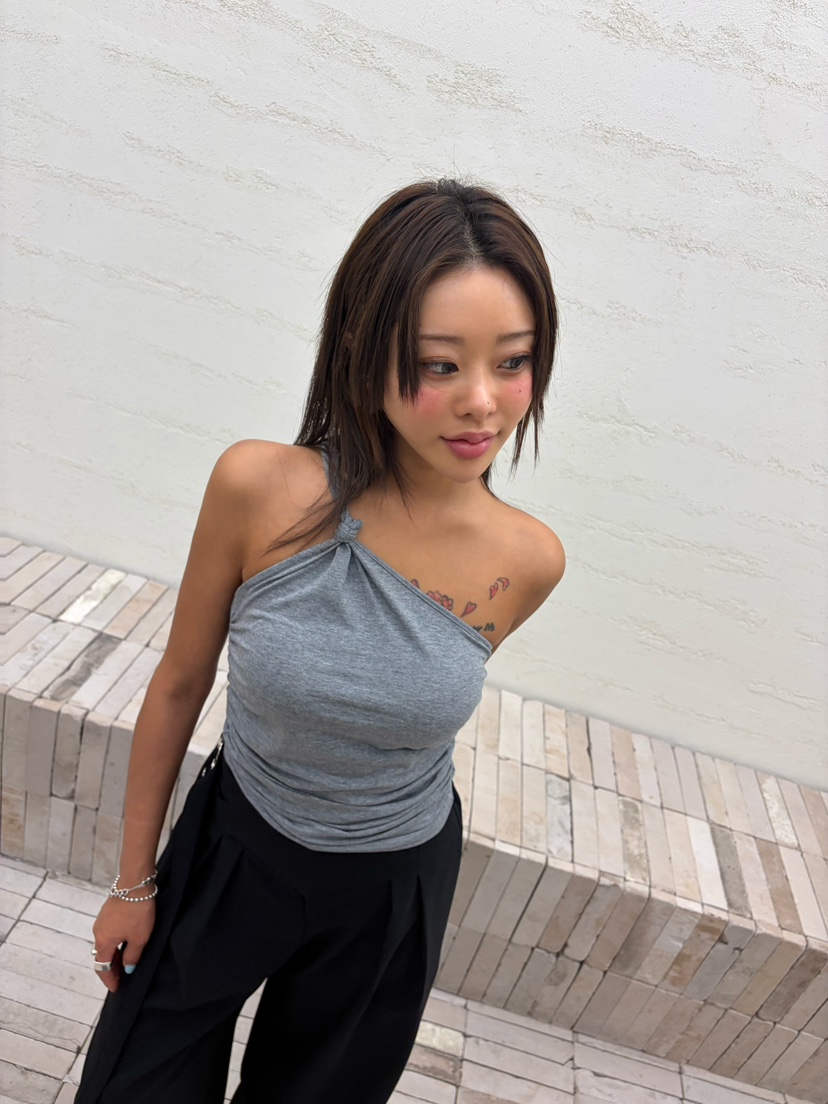 CUCUMBER韓國直郵女裝新品推薦休閑時尚人氣26春夏吊帶背心CUCUMBER吊帶/背心圖色1