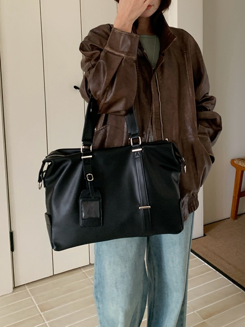 POSH BLUE韓國代購女士新品休閑職業26春夏手拿包腋下包柔軟POSH BLUE手拿包/腋下包