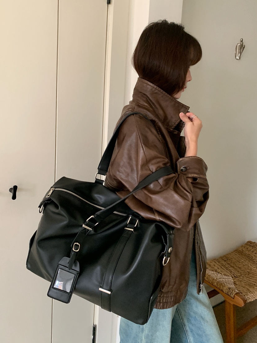 POSH BLUE韓國代購女士新品休閑職業26春夏手拿包腋下包柔軟POSH BLUE手拿包/腋下包