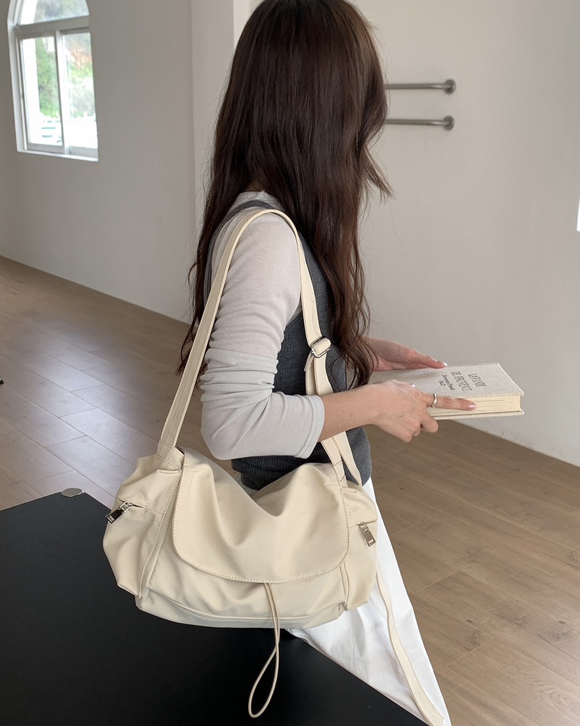 POSH BLUE韓國直郵女士新品職業推薦休閑單肩斜跨包口袋POSH BLUE單肩/斜跨包