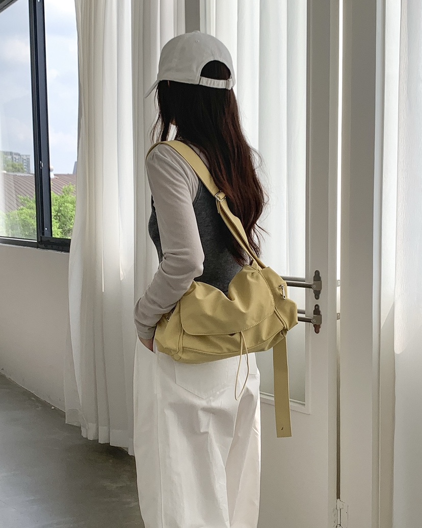 POSH BLUE韓國直郵女士新品職業推薦休閑單肩斜跨包口袋POSH BLUE單肩/斜跨包