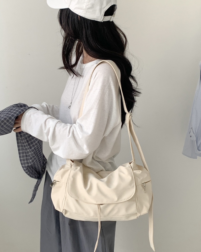 POSH BLUE韓國直郵女士新品職業推薦休閑單肩斜跨包口袋POSH BLUE單肩/斜跨包圖色1