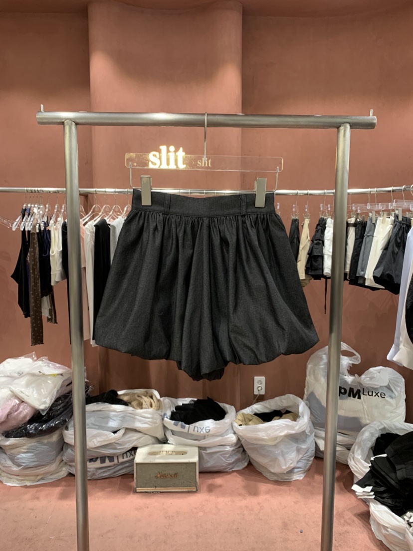 SLIT韓國東大門直郵女裝新款人氣26春夏時尚熱賣休閑短褲SLIT短褲圖色2