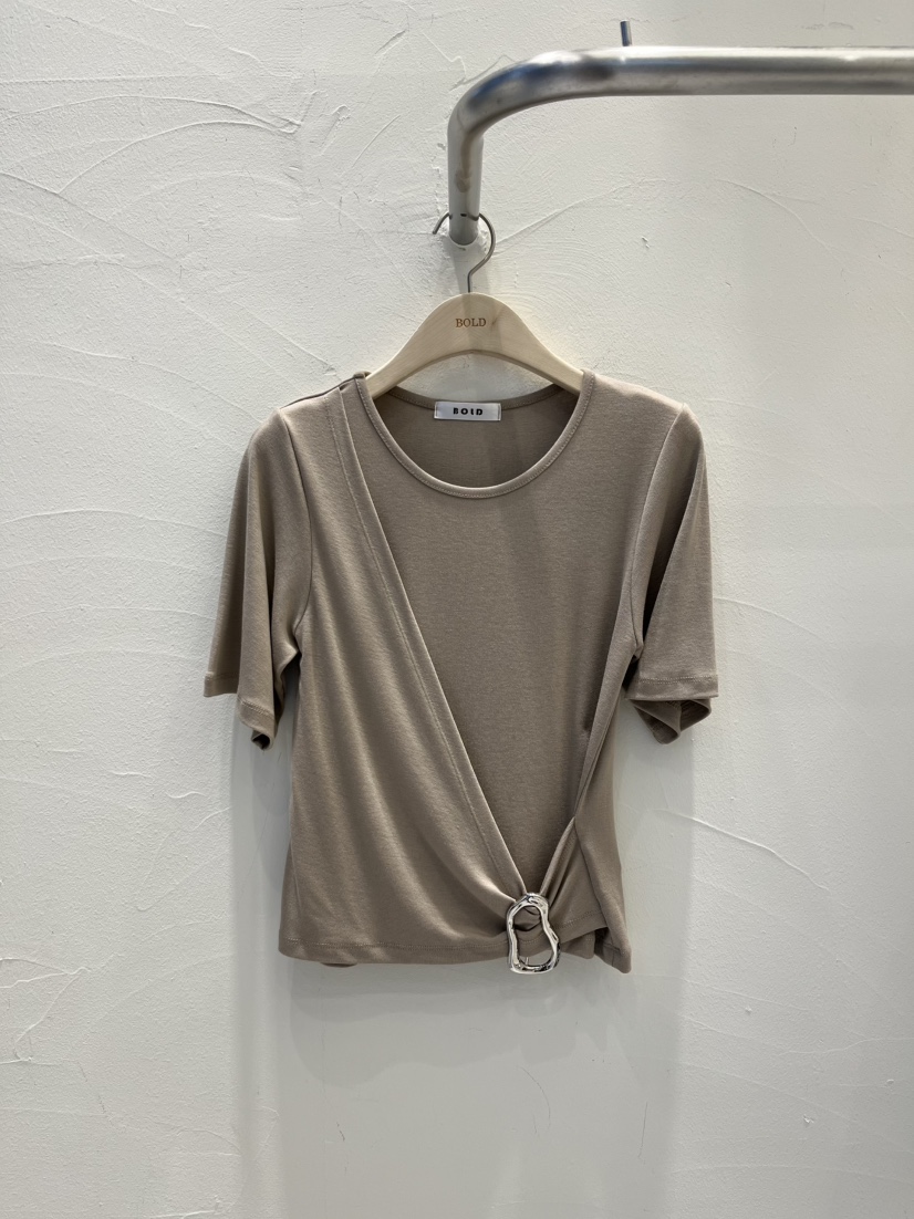BOLD韓國直郵實拍女士新品休閑26春夏人氣推薦熱賣時尚T恤BOLDT恤圖色2