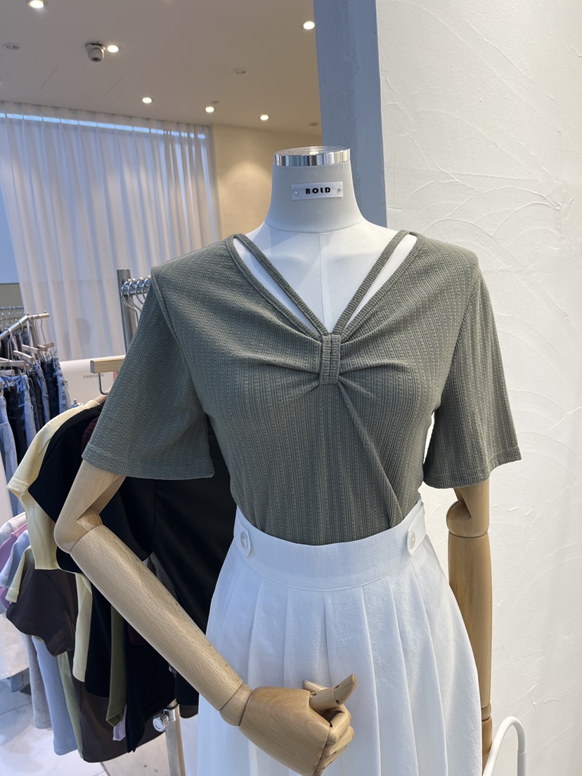 BOLD韓國東大門直郵女裝新品職業26春夏推薦休閑熱賣人氣T恤BOLDT恤圖色1