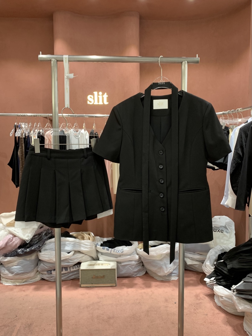 SLIT韓國東大門代購女士新品熱賣職業時尚人氣夾克含脖帶SLIT夾克